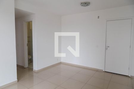 Sala de apartamento para alugar com 3 quartos, 67m² em Vila Augusta, Guarulhos