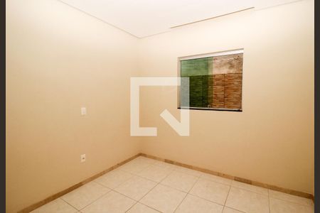 Quarto de casa para alugar com 2 quartos, 100m² em Paraíso, Belo Horizonte