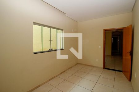 Quarto de casa para alugar com 2 quartos, 100m² em Paraíso, Belo Horizonte