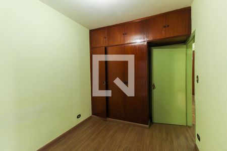 Quarto 2 de casa para alugar com 3 quartos, 122m² em Vila Canero, São Paulo