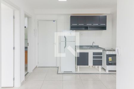 Sala / Cozinha / Lavanderia de apartamento para alugar com 2 quartos, 48m² em Butantã, São Paulo