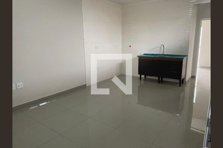 Sala/Cozinha de casa para alugar com 1 quarto, 45m² em Parque Maria Helena, Suzano