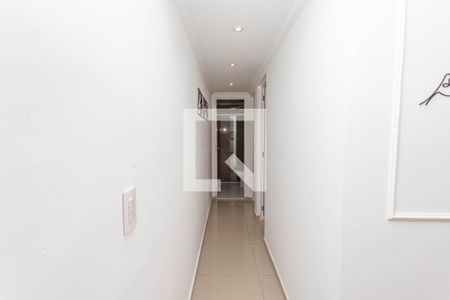 Corredor  de apartamento para alugar com 2 quartos, 43m² em Jardim Canhema, Diadema