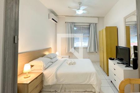 Sala/Quarto de apartamento para alugar com 1 quarto, 33m² em Copacabana, Rio de Janeiro