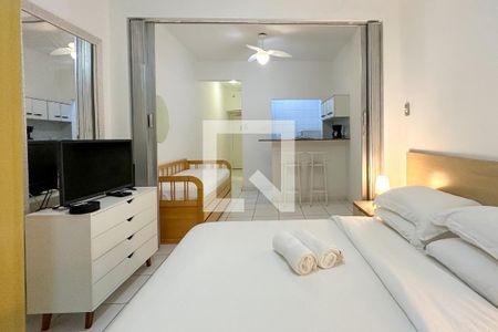 Sala/Quarto de apartamento para alugar com 1 quarto, 33m² em Copacabana, Rio de Janeiro