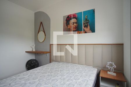 Quarto 1 de apartamento para alugar com 2 quartos, 44m² em Morro Santana, Porto Alegre