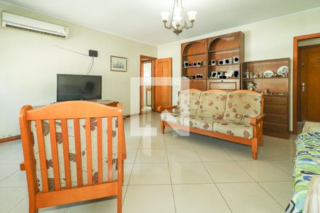 Sala de apartamento para alugar com 3 quartos, 113m² em São João, Porto Alegre