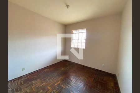 Quarto 1 de casa para alugar com 2 quartos, 50m² em Jardim Industrial, Contagem