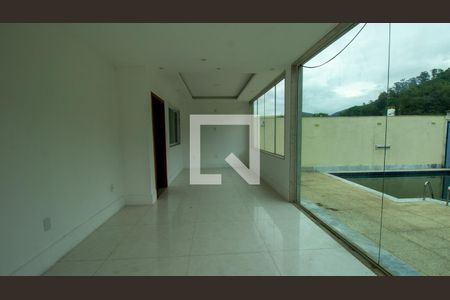 Varanda de casa à venda com 4 quartos, 563m² em Vargem Pequena, Rio de Janeiro