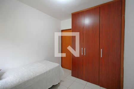 Quarto 2 de apartamento à venda com 3 quartos, 85m² em Santo Antônio, Belo Horizonte