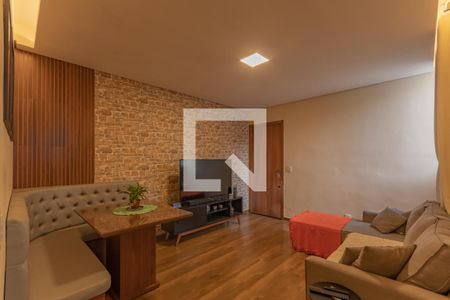 Sala de apartamento à venda com 2 quartos, 64m² em Itatiaia, Belo Horizonte