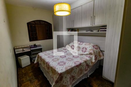 Quarto 2 de casa à venda com 3 quartos, 187m² em Jardim Wanda, Taboão da Serra