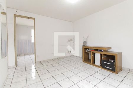 Sala de apartamento para alugar com 2 quartos, 48m² em Conjunto Residencial José Bonifácio, São Paulo