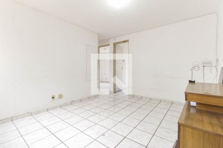 Sala de apartamento para alugar com 2 quartos, 48m² em Conjunto Residencial José Bonifácio, São Paulo