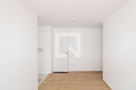 Sala de apartamento para alugar com 2 quartos, 42m² em Campo Grande, Rio de Janeiro