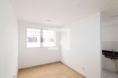 Sala de apartamento para alugar com 2 quartos, 42m² em Campo Grande, Rio de Janeiro