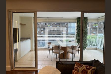 Sala de apartamento para alugar com 3 quartos, 135m² em Perdizes, São Paulo