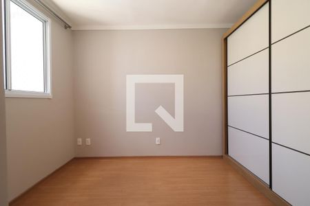 Quarto 2 de apartamento para alugar com 2 quartos, 50m² em Vila Rosa, Novo Hamburgo