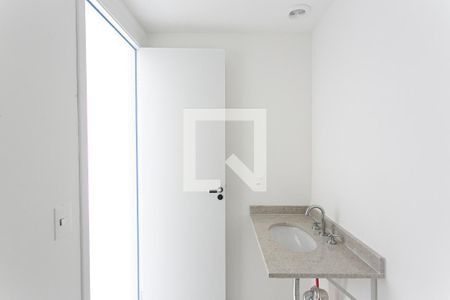 Banheiro de apartamento para alugar com 1 quarto, 28m² em Vila Matilde, São Paulo