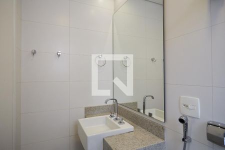 Banheiro da Suíte de apartamento para alugar com 3 quartos, 100m² em Santo Antônio, Belo Horizonte