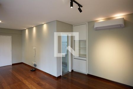 Sala de apartamento para alugar com 3 quartos, 100m² em Santo Antônio, Belo Horizonte