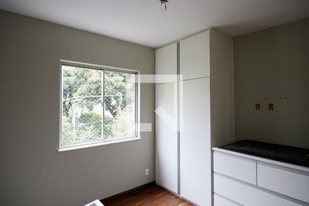 Suíte de apartamento para alugar com 3 quartos, 100m² em Santo Antônio, Belo Horizonte