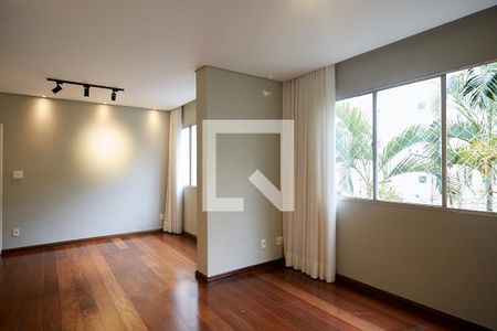 Sala de apartamento para alugar com 3 quartos, 100m² em Santo Antônio, Belo Horizonte