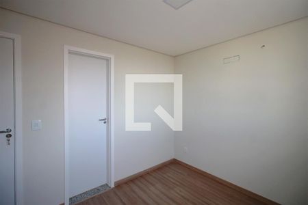 Quarto de apartamento para alugar com 3 quartos, 140m² em Ana Lúcia, Belo Horizonte