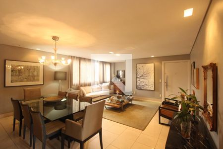 Sala  de apartamento à venda com 4 quartos, 138m² em Santo Antônio, Belo Horizonte