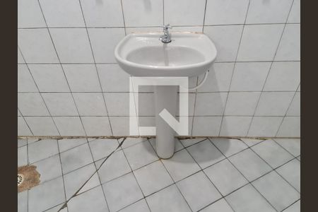 Banheiro de casa para alugar com 1 quarto, 50m² em Jardim do Triunfo, Guarulhos