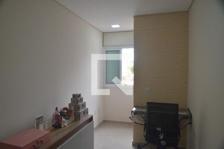 Quarto de apartamento à venda com 3 quartos, 110m² em Jardim Santo Antônio, Santo André