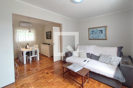 Sala de Estar de apartamento à venda com 2 quartos, 70m² em Vila Lemos, Campinas