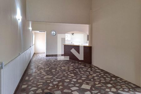 Sala de casa para alugar com 3 quartos, 250m² em Piratininga, Niterói