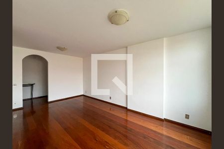 Sala de apartamento à venda com 4 quartos, 180m² em Santa Lúcia, Belo Horizonte