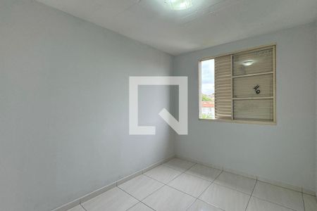 Quarto 1 de apartamento para alugar com 2 quartos, 60m² em Jardim Julio, Barueri