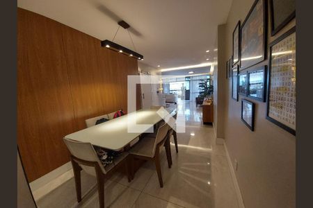 Sala de apartamento à venda com 4 quartos, 175m² em Barra da Tijuca, Rio de Janeiro