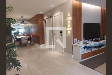 Sala de apartamento à venda com 4 quartos, 175m² em Barra da Tijuca, Rio de Janeiro