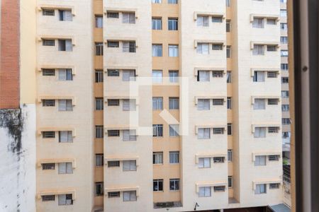 Vista da Suíte de apartamento para alugar com 1 quarto, 56m² em Centro, Campinas