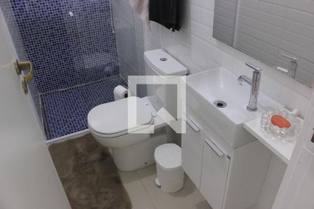 Banheiro de casa para alugar com 4 quartos, 180m² em Jardim Presidente Dutra, Guarulhos