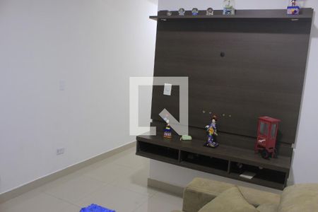 Sala de casa para alugar com 4 quartos, 180m² em Jardim Presidente Dutra, Guarulhos