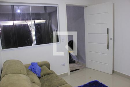 Sala de casa para alugar com 4 quartos, 180m² em Jardim Presidente Dutra, Guarulhos