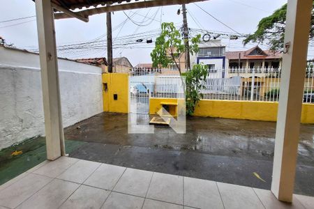 vista da Sala de casa para alugar com 2 quartos, 64m² em Piratininga, Niterói