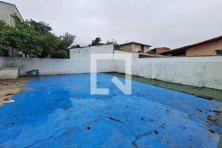 Casa para alugar com 64m², 2 quartos e 4 vagas Casa para alugar com 64m², 2 quartos e 4 vagasQuintal