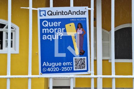 Casa para alugar com 64m², 2 quartos e 4 vagas Casa para alugar com 64m², 2 quartos e 4 vagasplaca