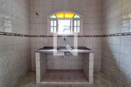 Casa para alugar com 64m², 2 quartos e 4 vagas Casa para alugar com 64m², 2 quartos e 4 vagasCozinha