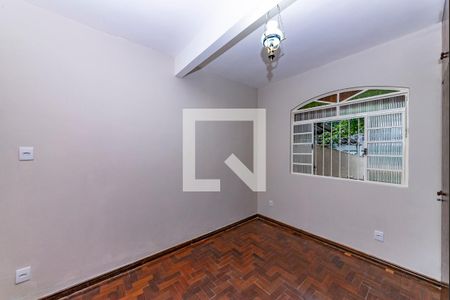 Quarto 2 de casa para alugar com 3 quartos, 160m² em Havaí, Belo Horizonte