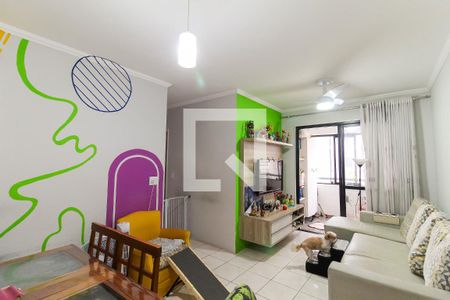 Sala de apartamento à venda com 2 quartos, 56m² em Vila Bertioga, São Paulo