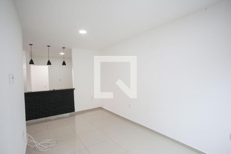 Sala de apartamento para alugar com 1 quarto, 50m² em Taquara, Rio de Janeiro