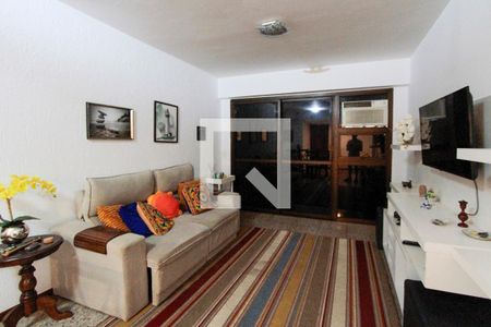 Sala de apartamento para alugar com 4 quartos, 155m² em Barra da Tijuca, Rio de Janeiro