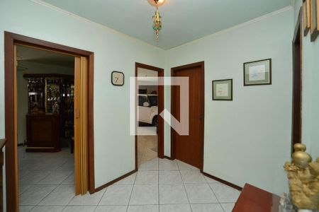 Hall de casa para alugar com 3 quartos, 144m² em Sarandi, Porto Alegre